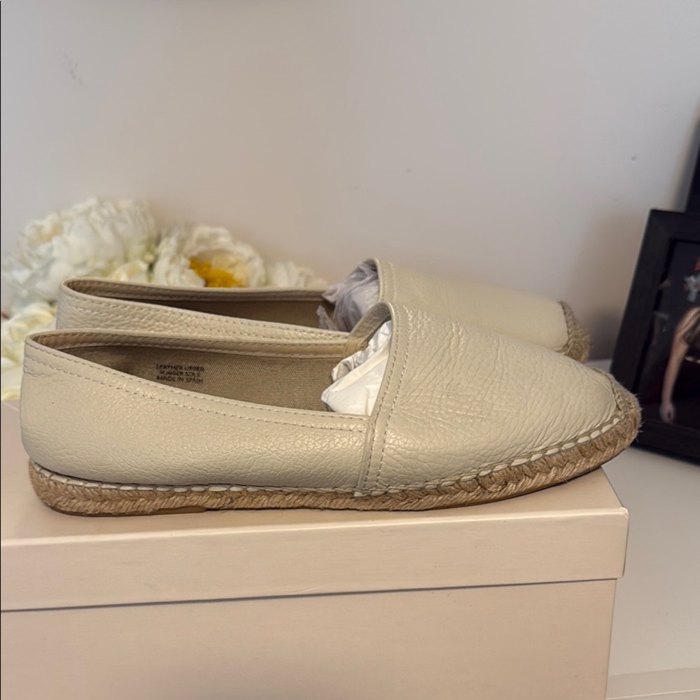 Women's Cream Espadrille Loafers